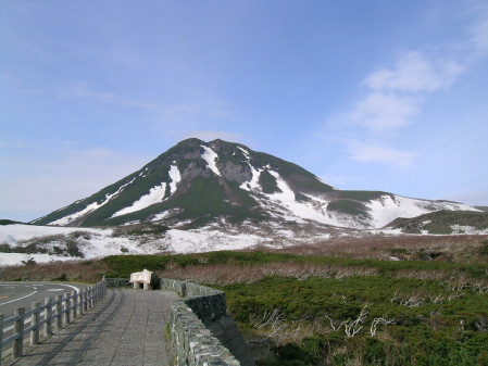 The stark beauty of the Hokkaido landscape is fascinating and varied. Here, the Shiretoko Pass...
